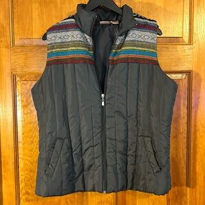 FRESH Black Vest W/Southwestern print and Zip Front & Pockets Size XL-EUC